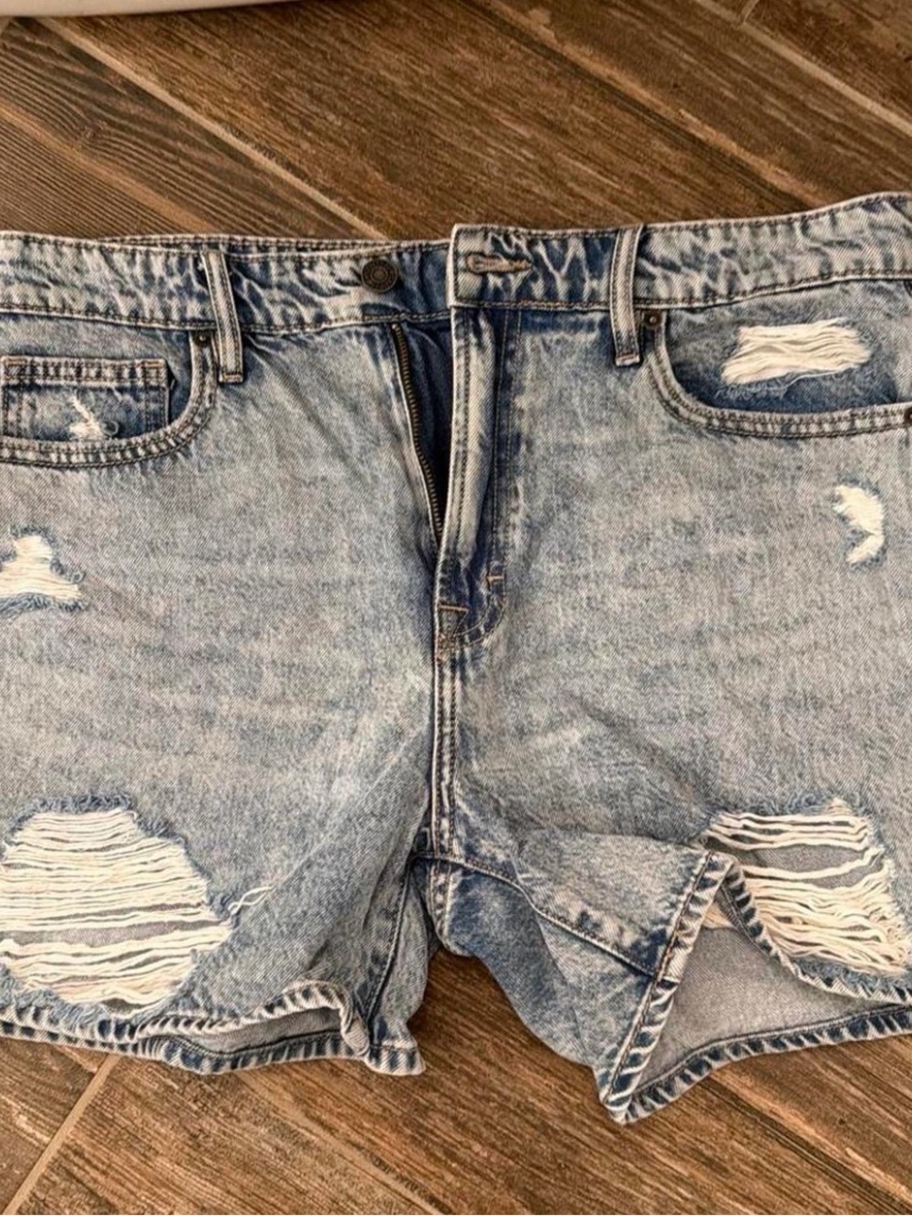 Distressed Light Blue Women’s Jean Shorts